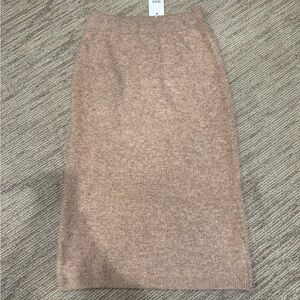 Elegant Tan Knit Skirt